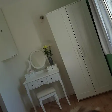 Apartment Wellenbrecher